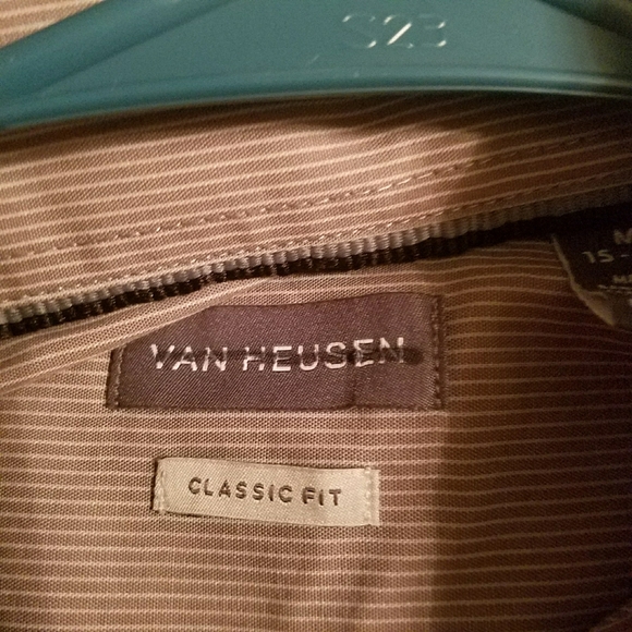 Van Heusen NWOT striped M mens dress shirt - Picture 3 of 4